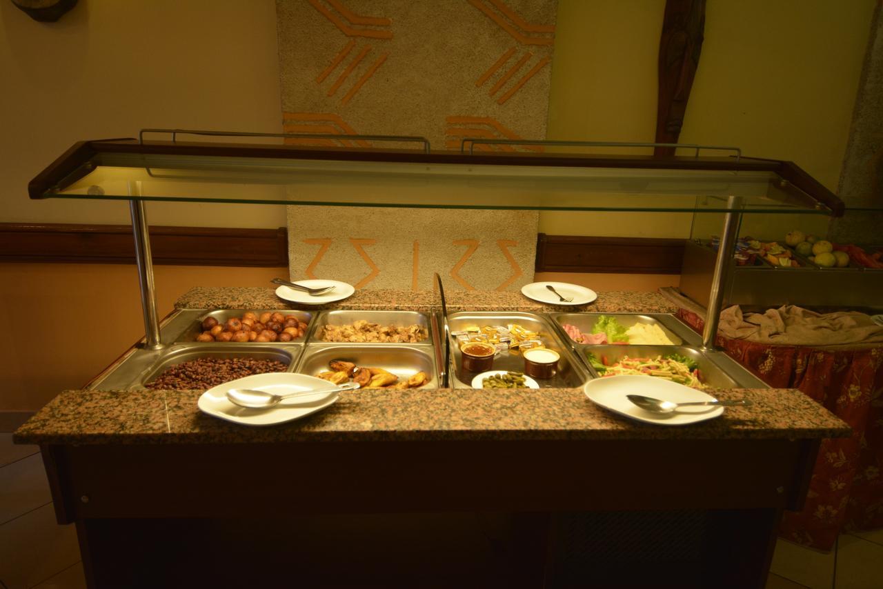 Merina Hotel Яунде Экстерьер фото